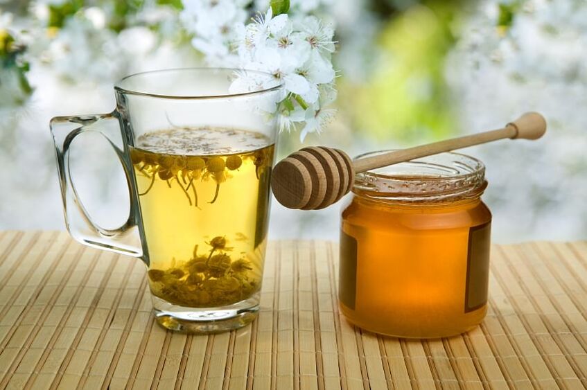 травяны чай з мёдам ад паразітаў
